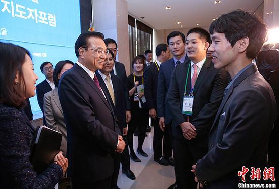 李克强令李昌镐受宠若惊 人生似围棋可以逆转