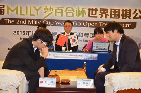 青春年少张扬轻狂又如何 柯洁夺冠答问乐翻记者