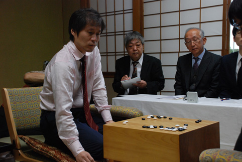 3:0 完美复仇 井山裕太血洗高尾绅路 日本第41期天元战落幕