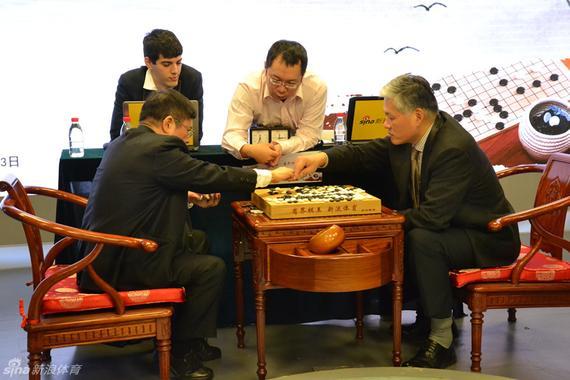 商界棋王首场林文伯晋级 台湾棋王来者不善