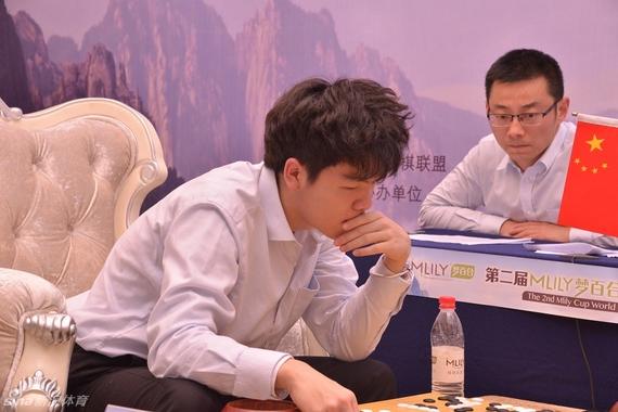 【在线棋谱】柯洁全年白棋34胜1负全记录 丢掉枷锁再扬帆