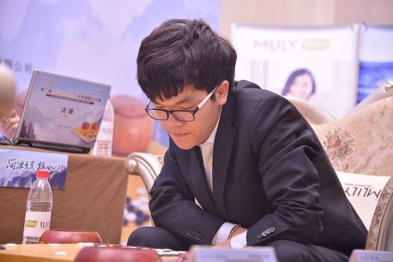 【在线棋谱】柯洁：赢得幸运 一度想到输掉之后的人生