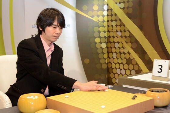 李世石胜朴廷桓八番棋三连胜 距KBS杯咫尺之遥