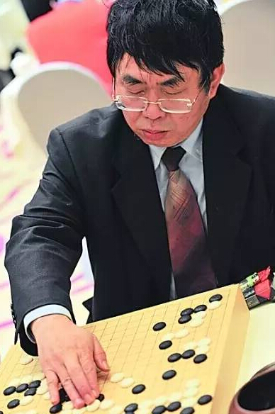 金地集团力促最强大脑挑战速成围棋 棋圣助阵