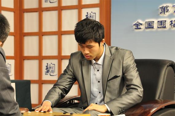【在线棋谱】黄云嵩：自己招法还不够狠 最后对杀快了一两口气 ...