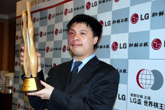 两岸世界冠军对抗赛在即 马晓春将对垒周俊勋