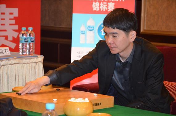 新浪视点：33岁李世石不服老 三国主帅会农心