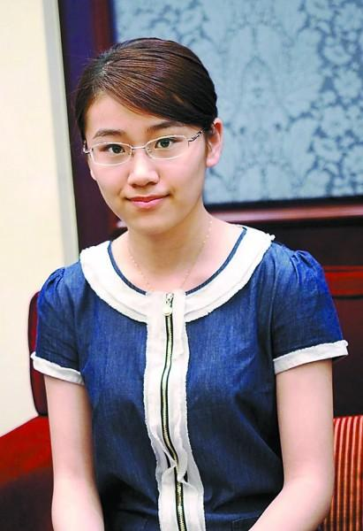【在线围棋】倡棋杯於之莹胜江维杰 柯洁过关古力负范蕴若