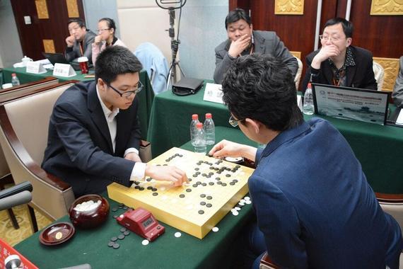 【在线围棋】春兰杯布局檀啸暗藏杀机 芈昱廷完美配置(多谱) ...