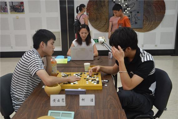 柯洁学“AlphaGo招”布局败 檀啸险些赢棋认输